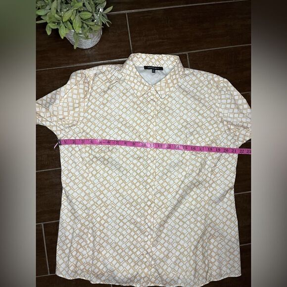 Layfayette 148 white/khaki square printed button up sz 10 - Picture 6 of 8